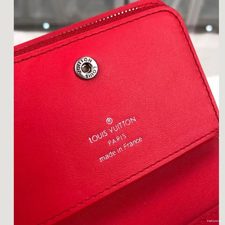 Fashionrepsfam ru Bags 1906BL0096 LV 0521